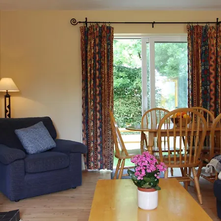 Leitrim Quay - Riverside 8 * County Leitrim